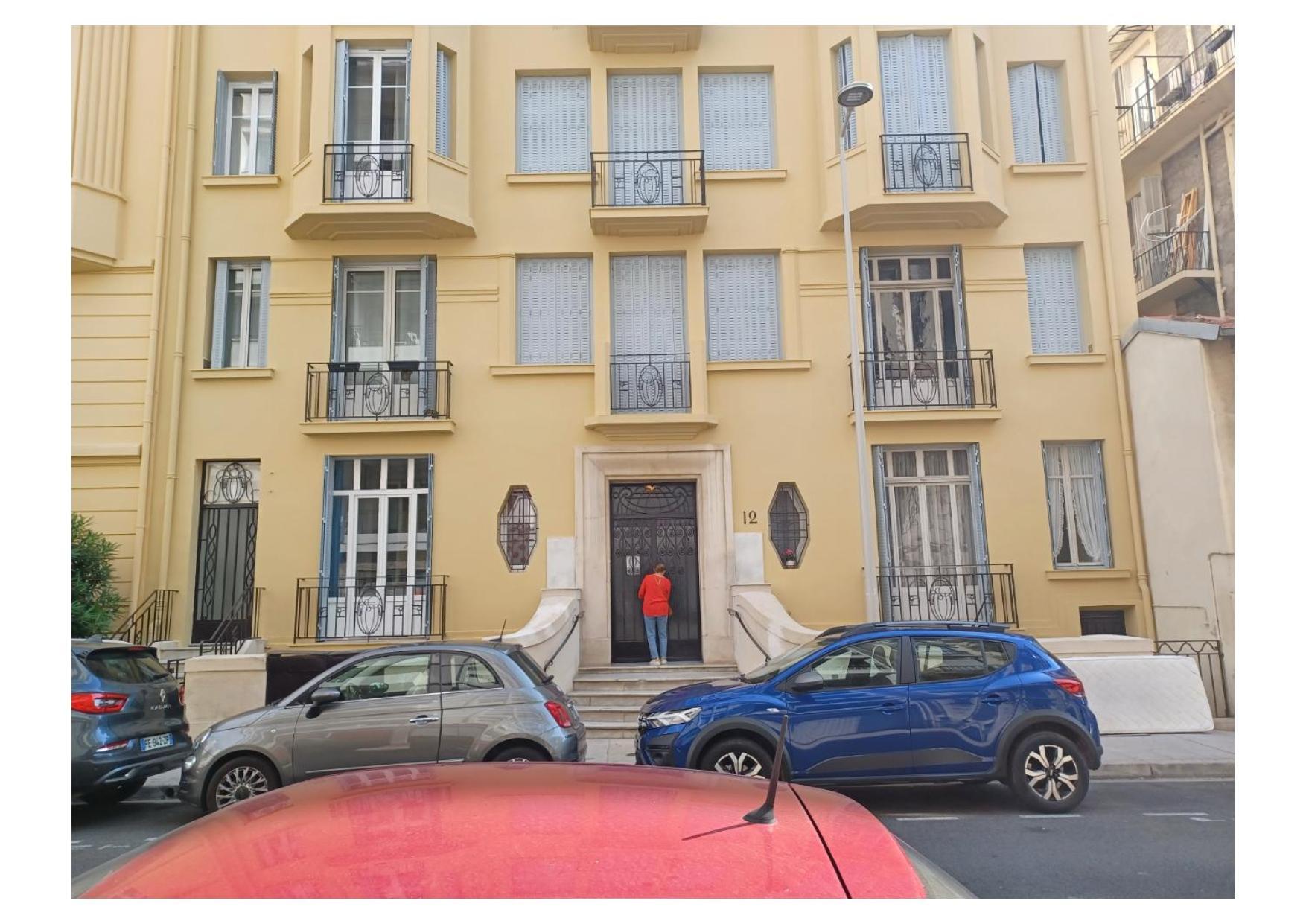 Extraordinaire Grand Studio Au Centre 6 Minutes A Pied De La Plage Et L'Hotel Negresco Nice Extérieur photo